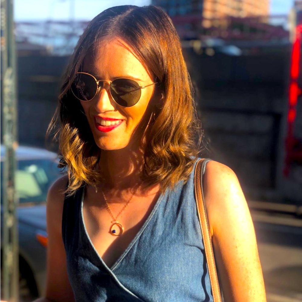 Meet your Posher, Emily
